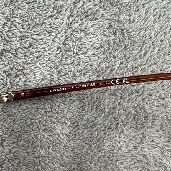 Coach HC7159 (CL909) sunglasses